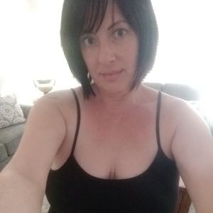 Meet your Posher, Suzanne